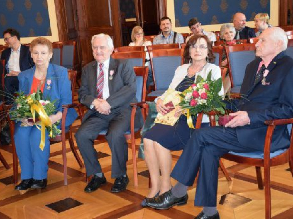 Dali radę. Ucz się od nich. Czyli jak przeżyć 50 lat i kochać dalej?