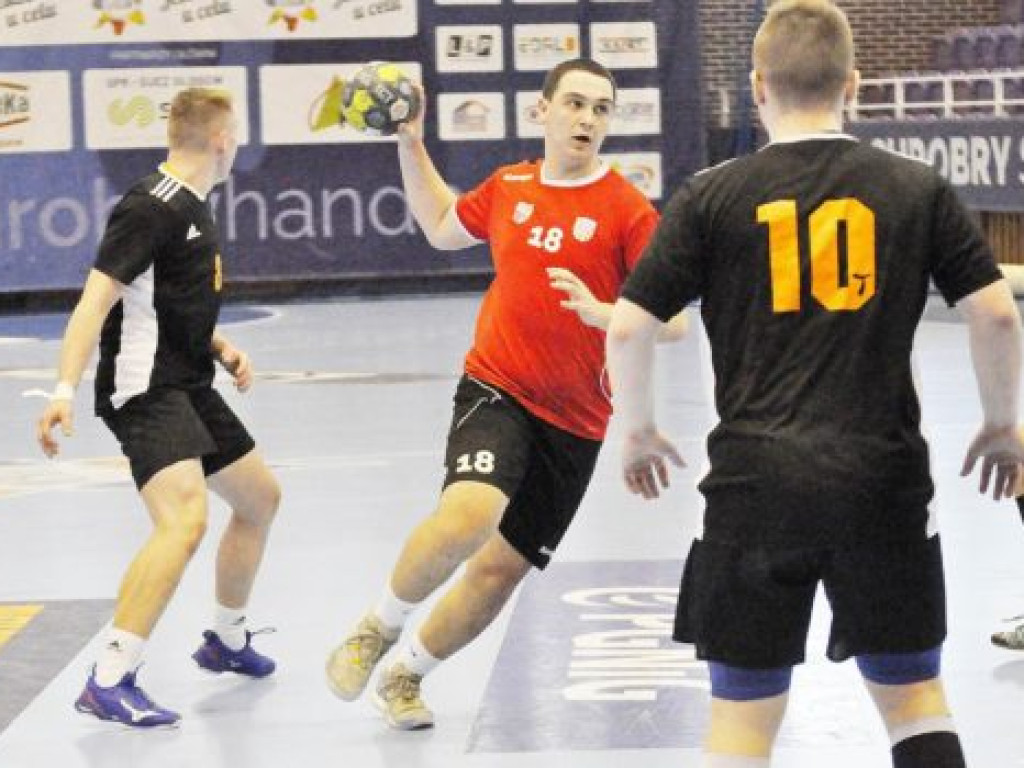 Piłka ręczna: Przed młodymi 1/16 mistrzostw Polski