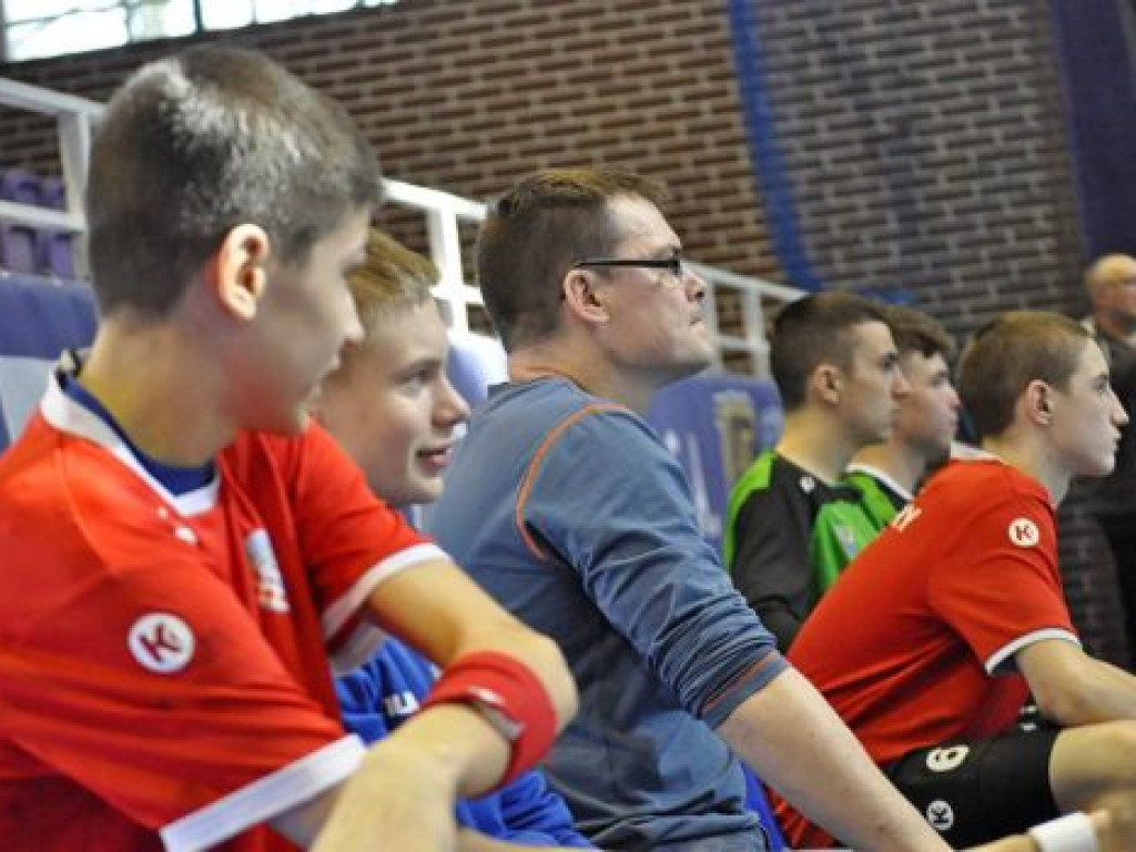 Piłka ręczna: Przed młodymi 1/16 mistrzostw Polski