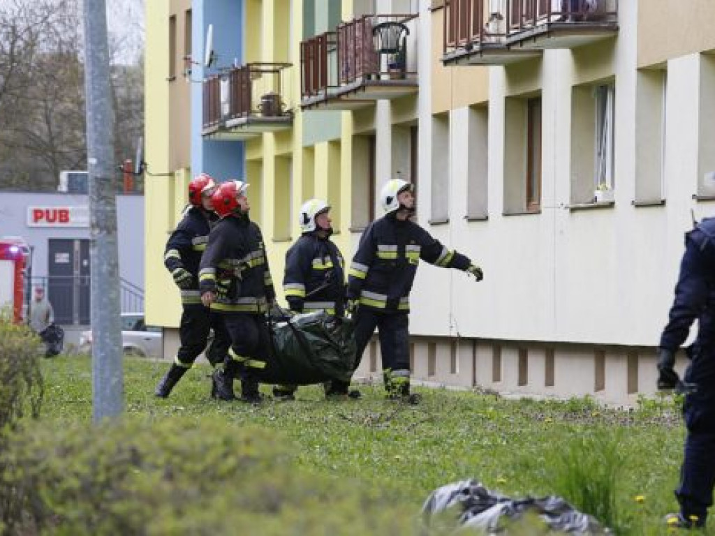 Desperatka na ul. Niedziałkowskiego. Chciała skoczyć z balkonu