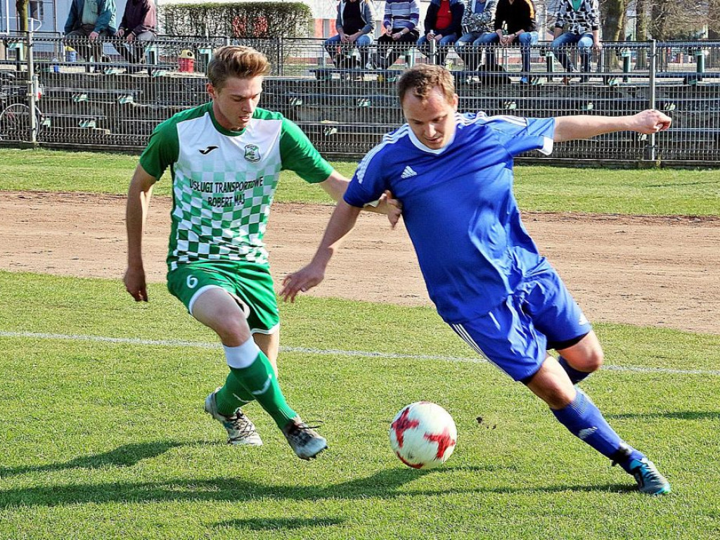 Przegrali na własnym boisku Dąb Przybyszów - GKS Siedlisko 1:2