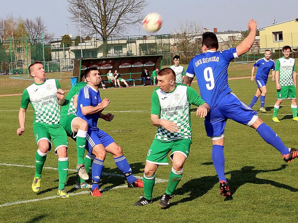 Przegrali na własnym boisku Dąb Przybyszów - GKS Siedlisko 1:2
