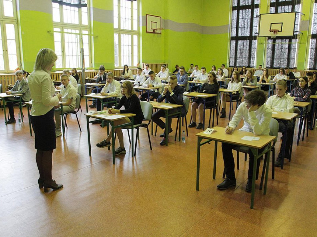 Egzaminy gimnazjalne rozpoczęte bez problemów. Uczniowie, trzymamy za was kciuki!