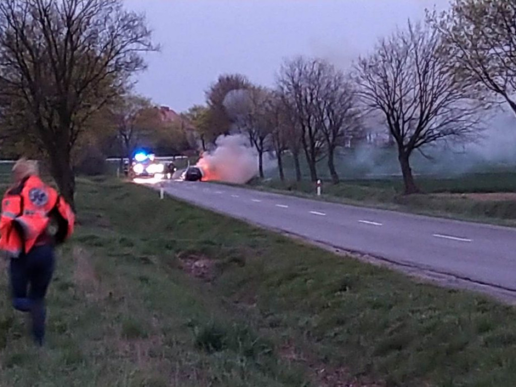 Pożar samochodu koło Przedmościa. Audi zapaliło się podczas jazdy!
