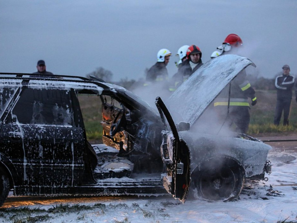 Pożar samochodu koło Przedmościa. Audi zapaliło się podczas jazdy!