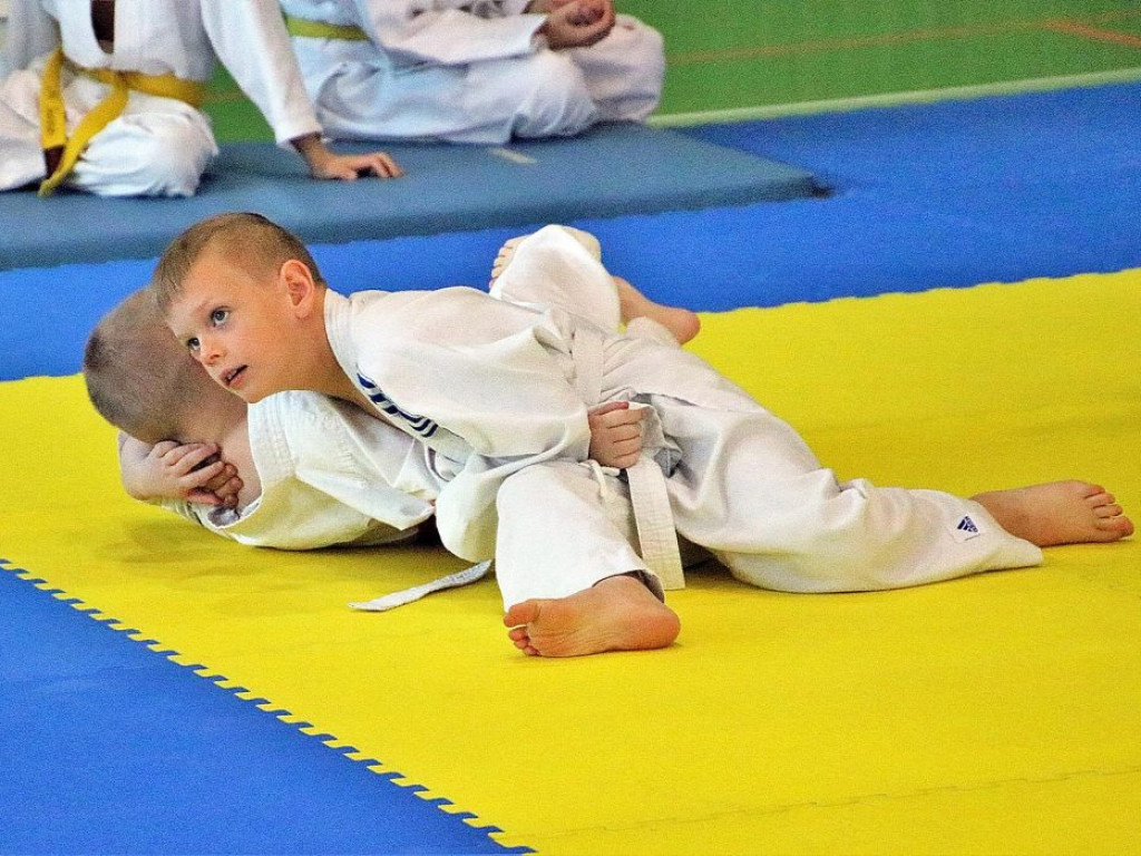 W Sławie walczyli najmłodsi judocy. Puchar burmistrza pojechał do Nowej Soli