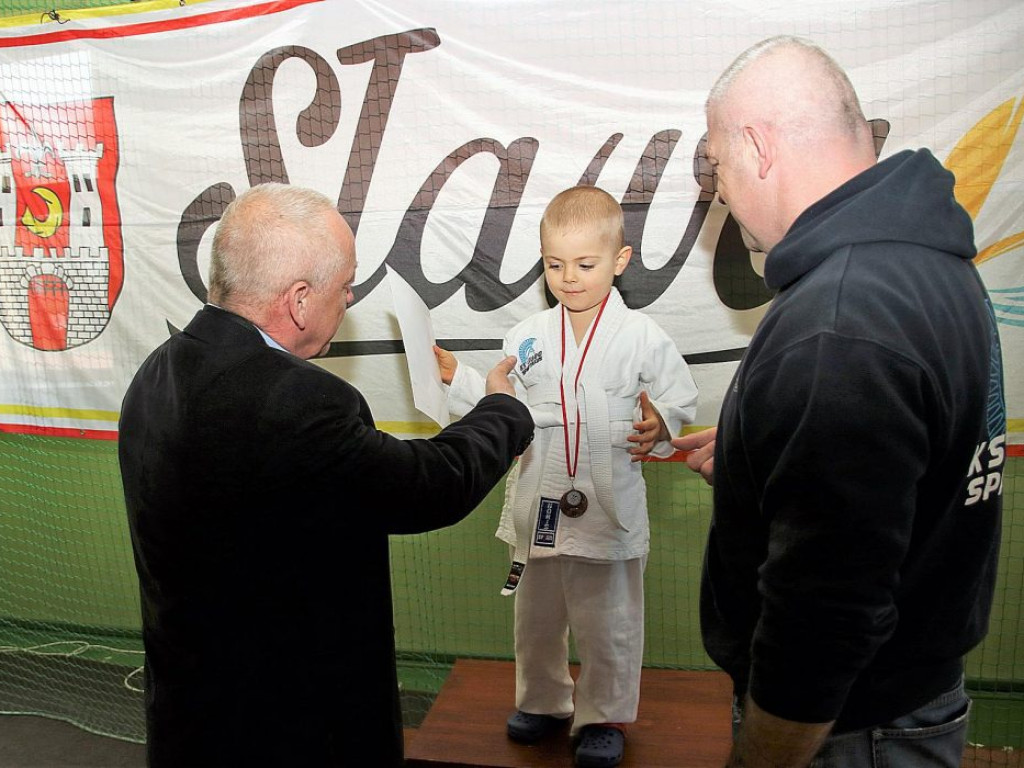 W Sławie walczyli najmłodsi judocy. Puchar burmistrza pojechał do Nowej Soli