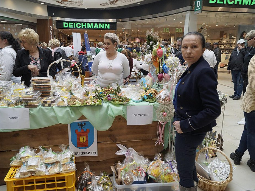Śpiew i świąteczne jadło, czyli Powiatowy Przegląd Tradycji Wielkanocnych w Glogovii