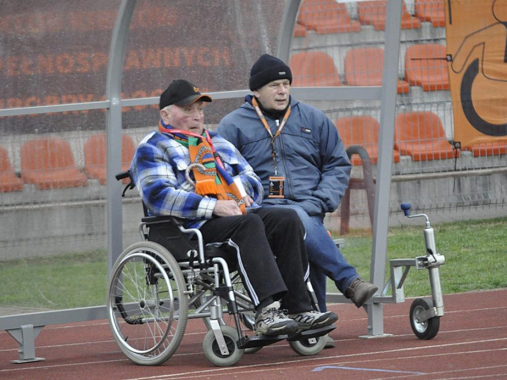 Słonie wzięły rewanż w Głogowie. Tupnęły raz, ale porządnie