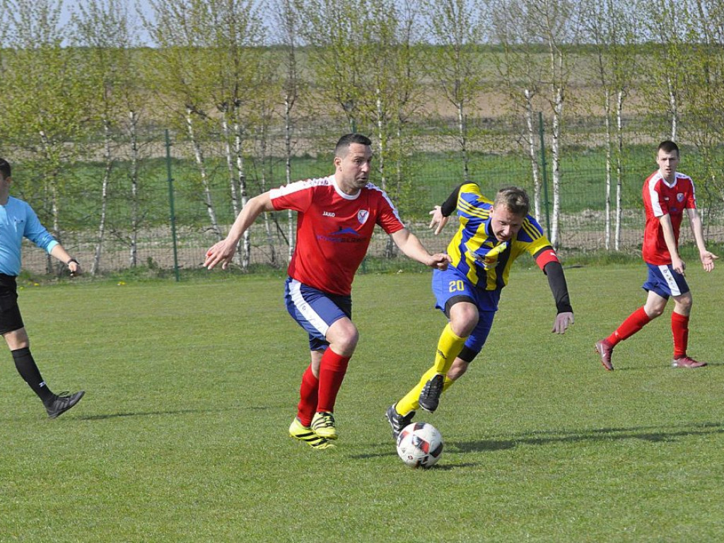 Dragon w gazie, goni lidera w A-klasie! Dragon Jaczów-Victoria Parchów 4:1