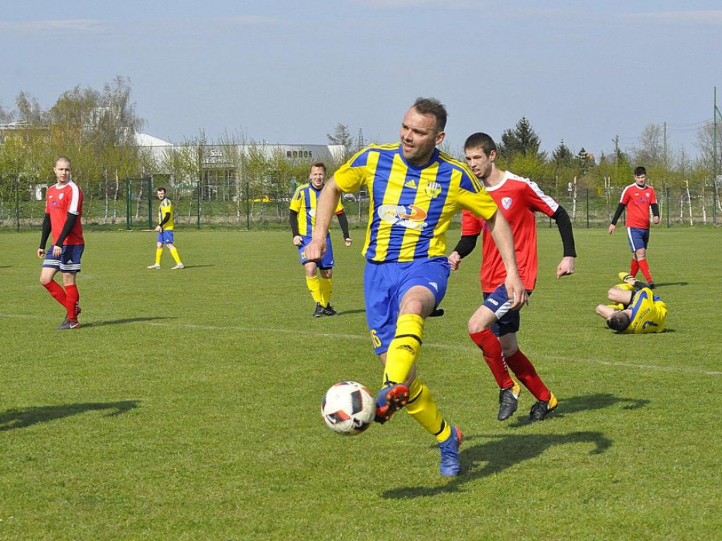 Dragon w gazie, goni lidera w A-klasie! Dragon Jaczów-Victoria Parchów 4:1