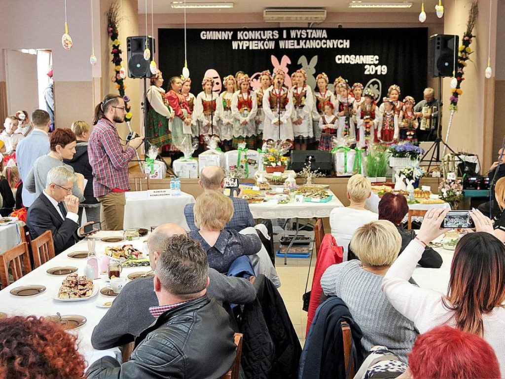 Festiwal kolorów i smaków - Gminny konkurs Wypieków Wielkanocnych w Ciosańcu