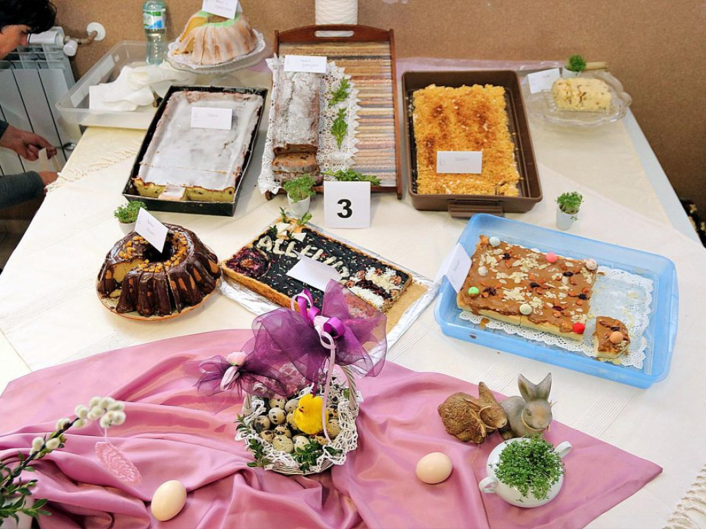 Festiwal kolorów i smaków - Gminny konkurs Wypieków Wielkanocnych w Ciosańcu