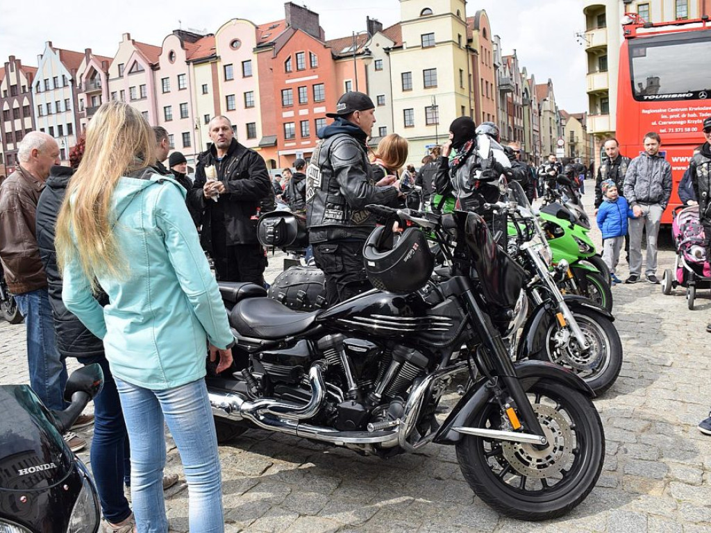 Jubileusz Motokrwi w Głogowie. Znów na starówce zawarczały motocykle