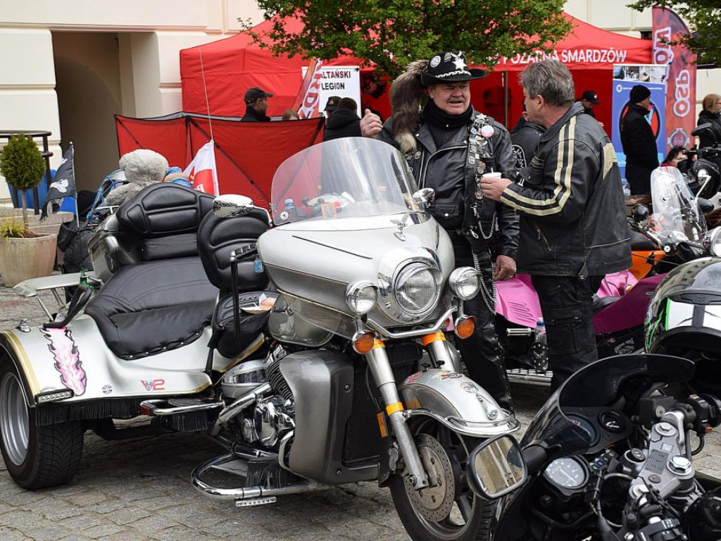 Jubileusz Motokrwi w Głogowie. Znów na starówce zawarczały motocykle