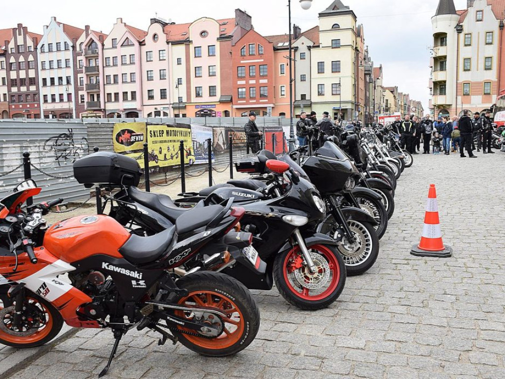 Jubileusz Motokrwi w Głogowie. Znów na starówce zawarczały motocykle