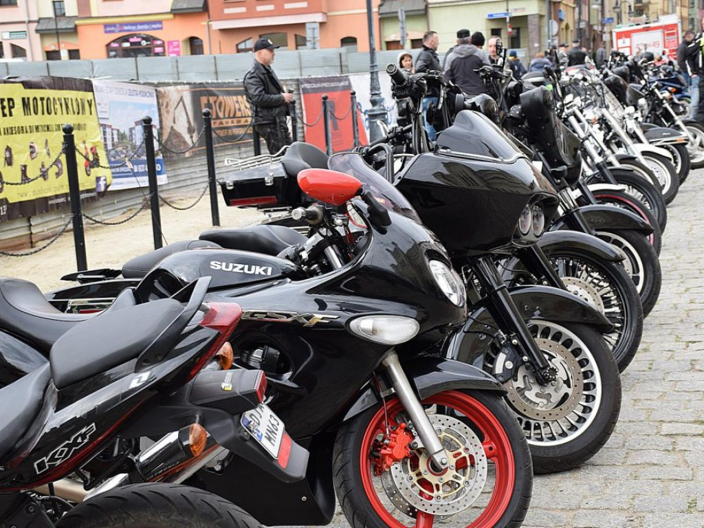 Jubileusz Motokrwi w Głogowie. Znów na starówce zawarczały motocykle
