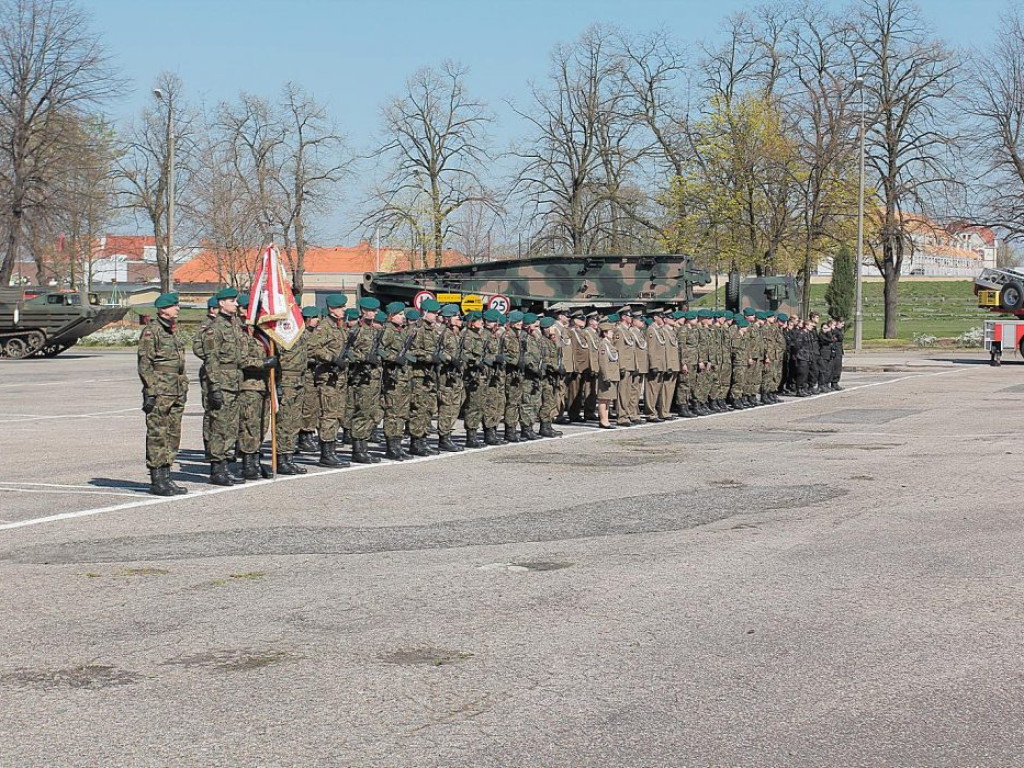 4 Głogowski Batalion Inżynieryjny świętuje Dzień Sapera. Była defilada