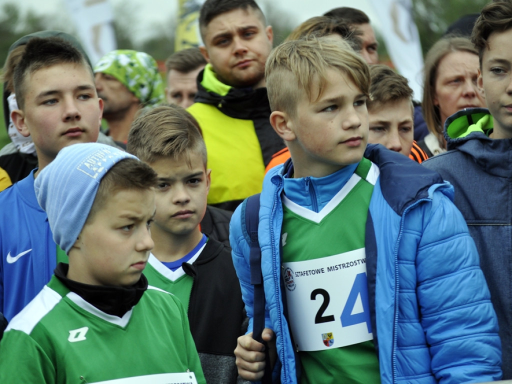 Było trochę zimno, ale rozgrzali się na crossowej trasie