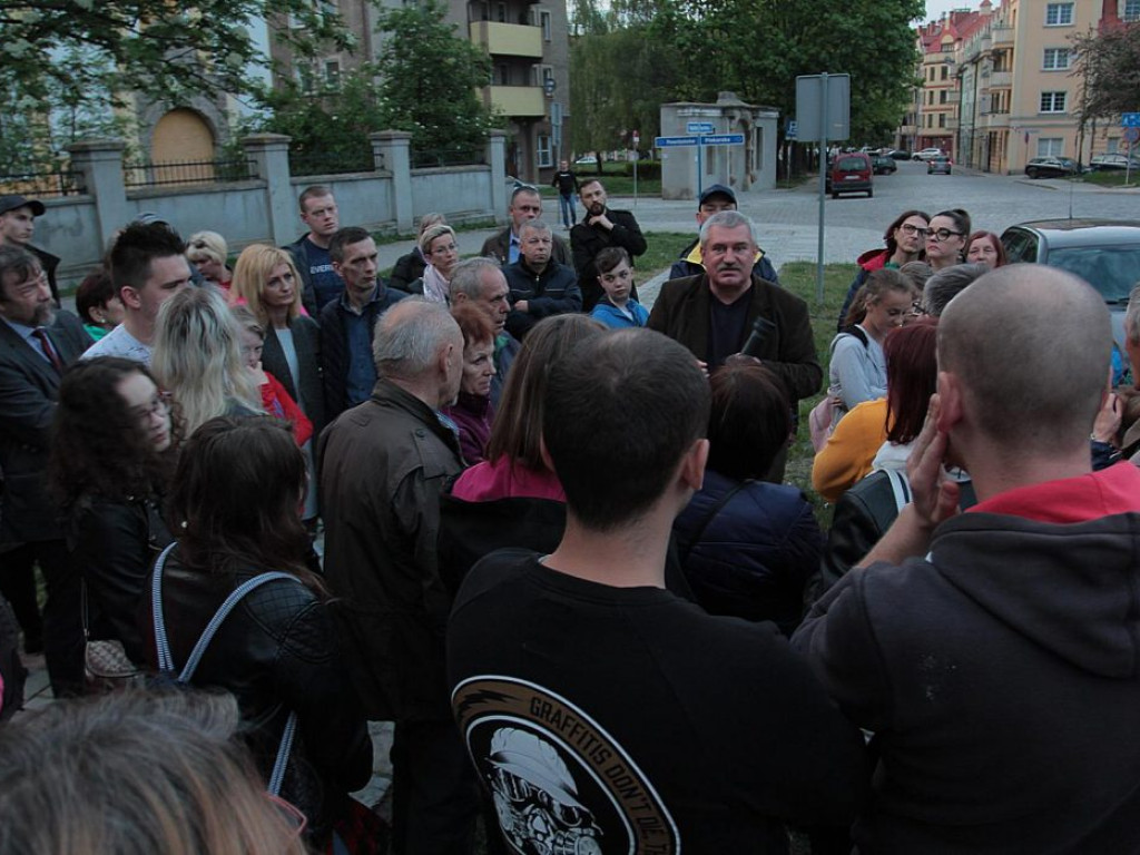 Z latarkami po zakamarkach głogowskich zabytków. Z prezydentem było ciekawie