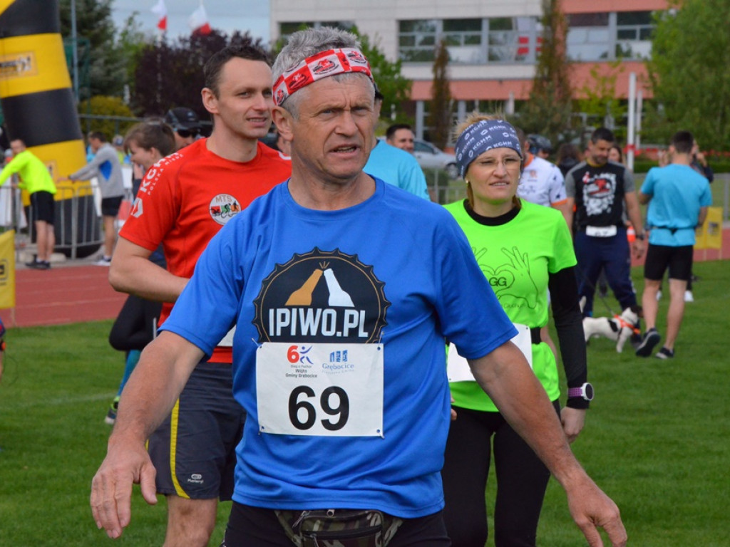 Pobiegli, aby pomóc małemu Michałkowi powrócić do zdrowia. W Grębocicach stawiły się setki ludzi