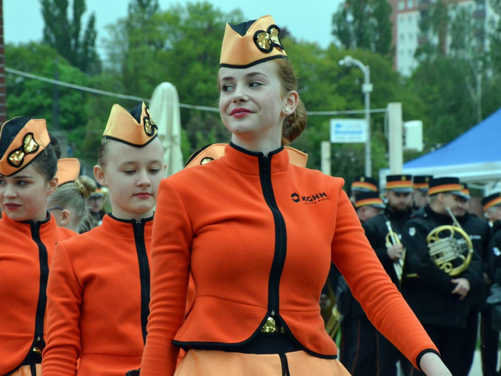 Majówka na sportowo w rytmach orkiestry dętej