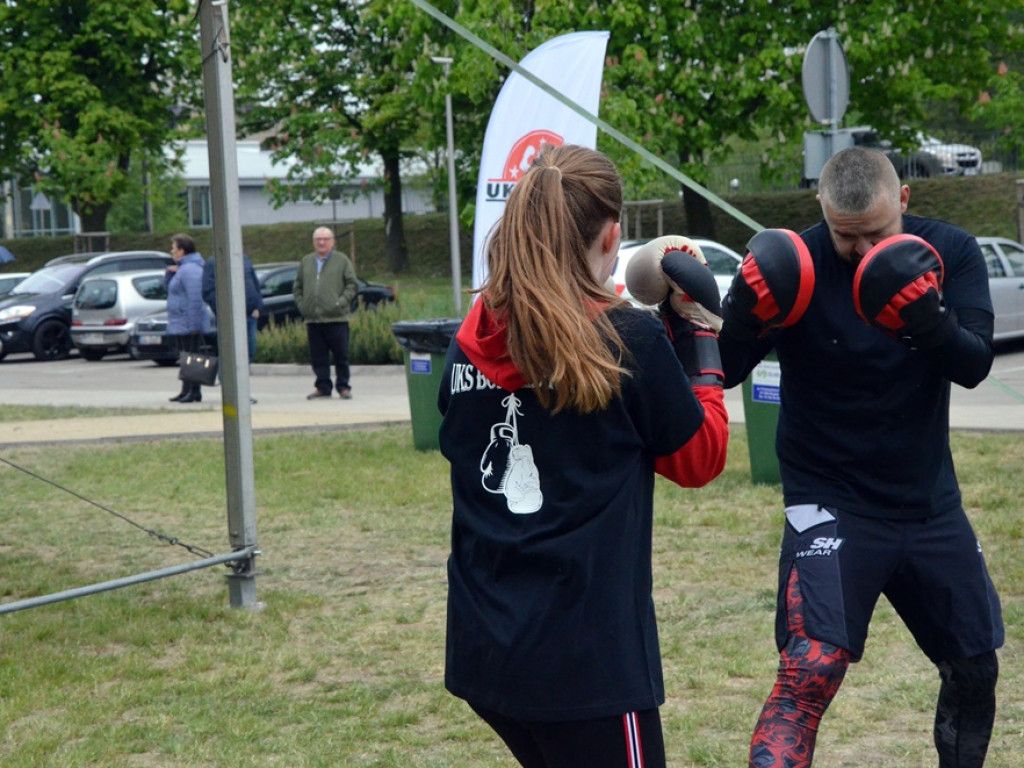 Majówka na sportowo w rytmach orkiestry dętej