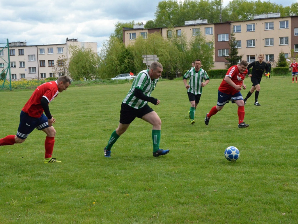 Viktoria strzela osiem bramek. Awans coraz bliżej, ale trzeba jeszcze wygrać derby