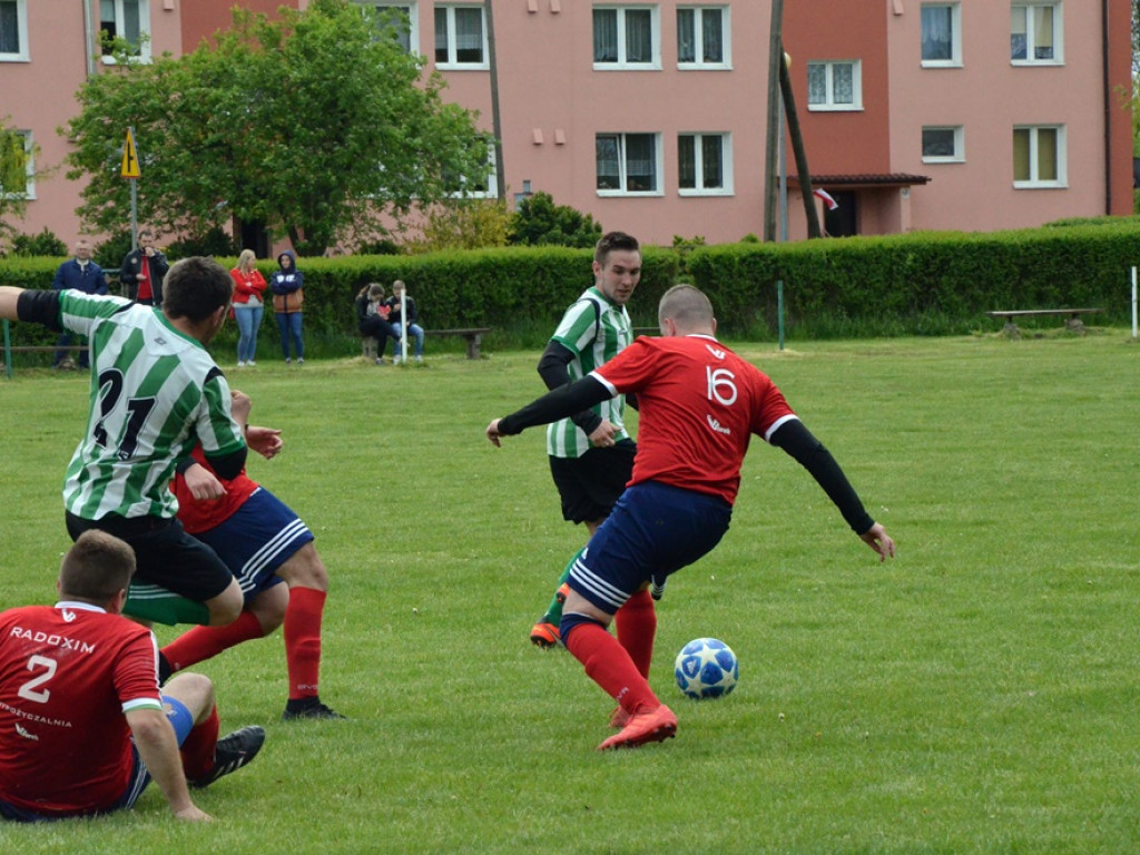 Viktoria strzela osiem bramek. Awans coraz bliżej, ale trzeba jeszcze wygrać derby