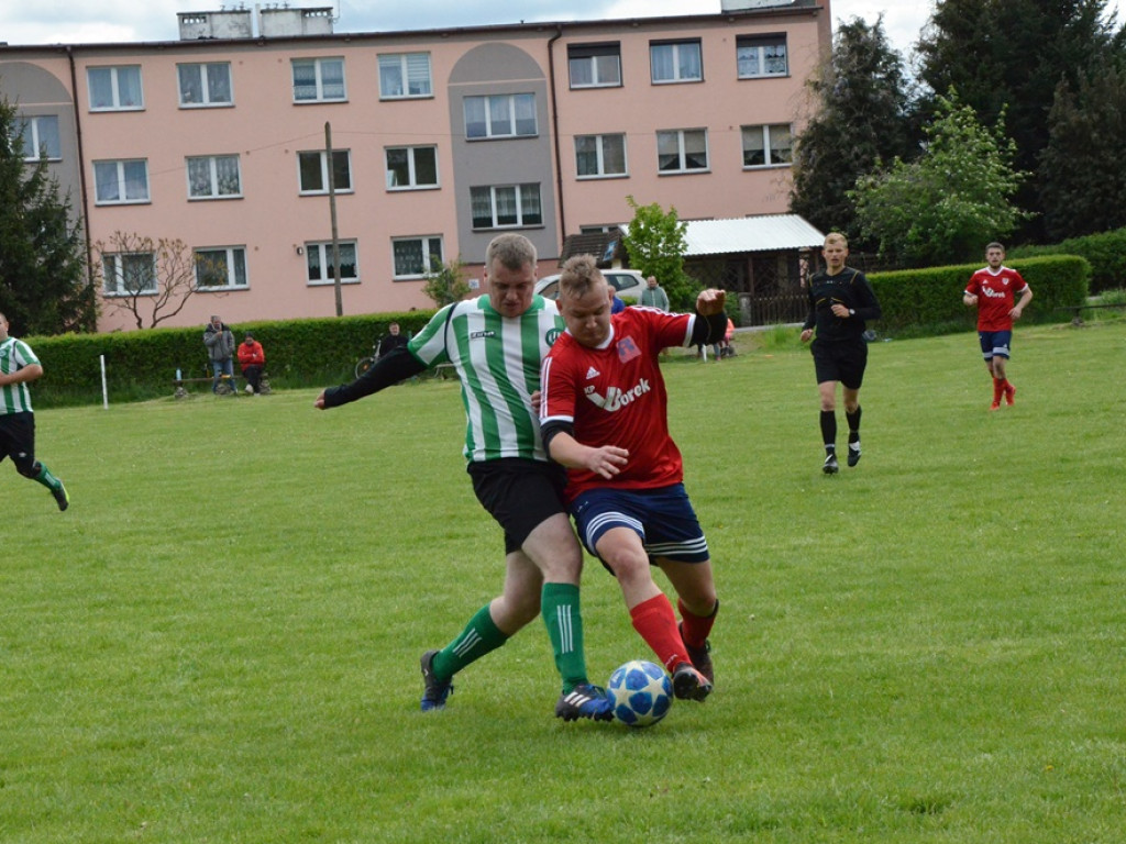 Viktoria strzela osiem bramek. Awans coraz bliżej, ale trzeba jeszcze wygrać derby