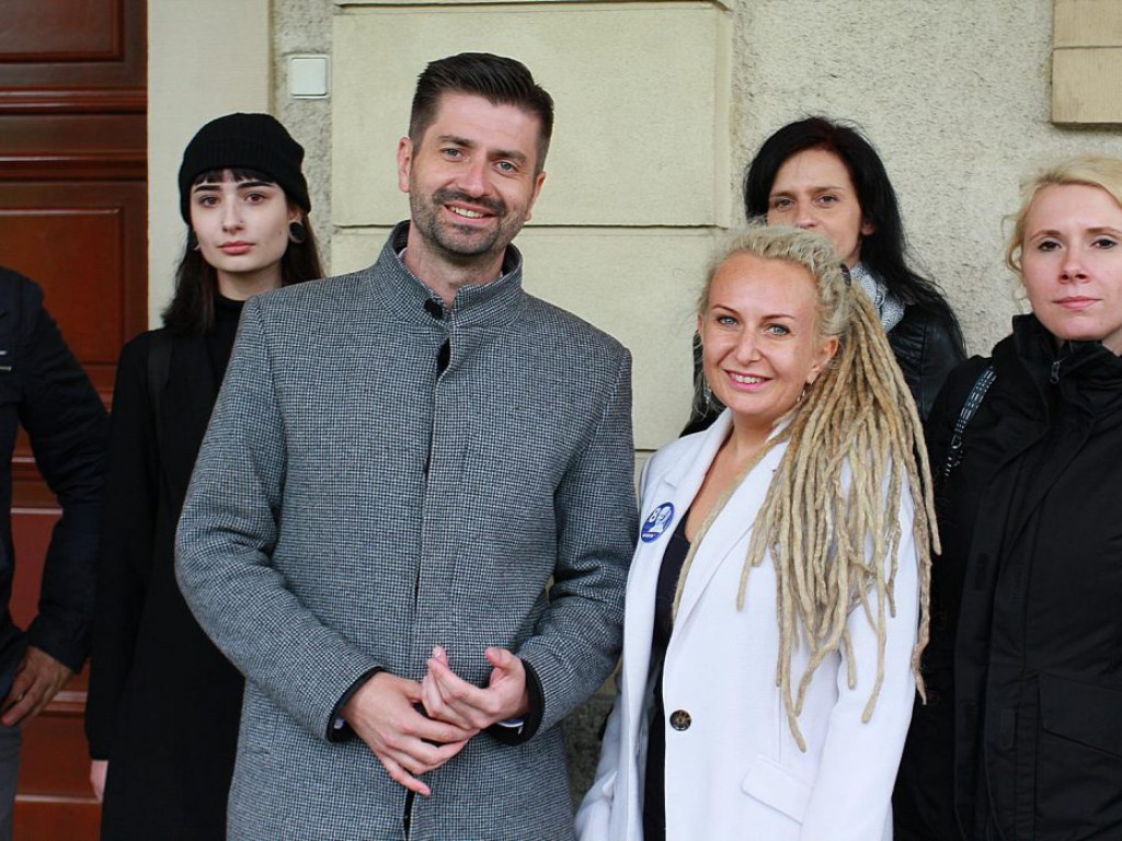 Krzysztof Śmiszek, kandydat Wiosny do PE prowadził kampanię wyborczą w Głogowie