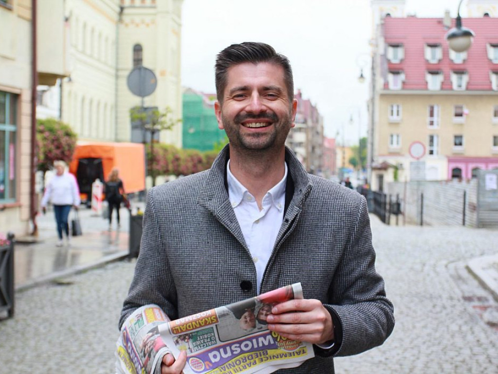 Krzysztof Śmiszek, kandydat Wiosny do PE prowadził kampanię wyborczą w Głogowie