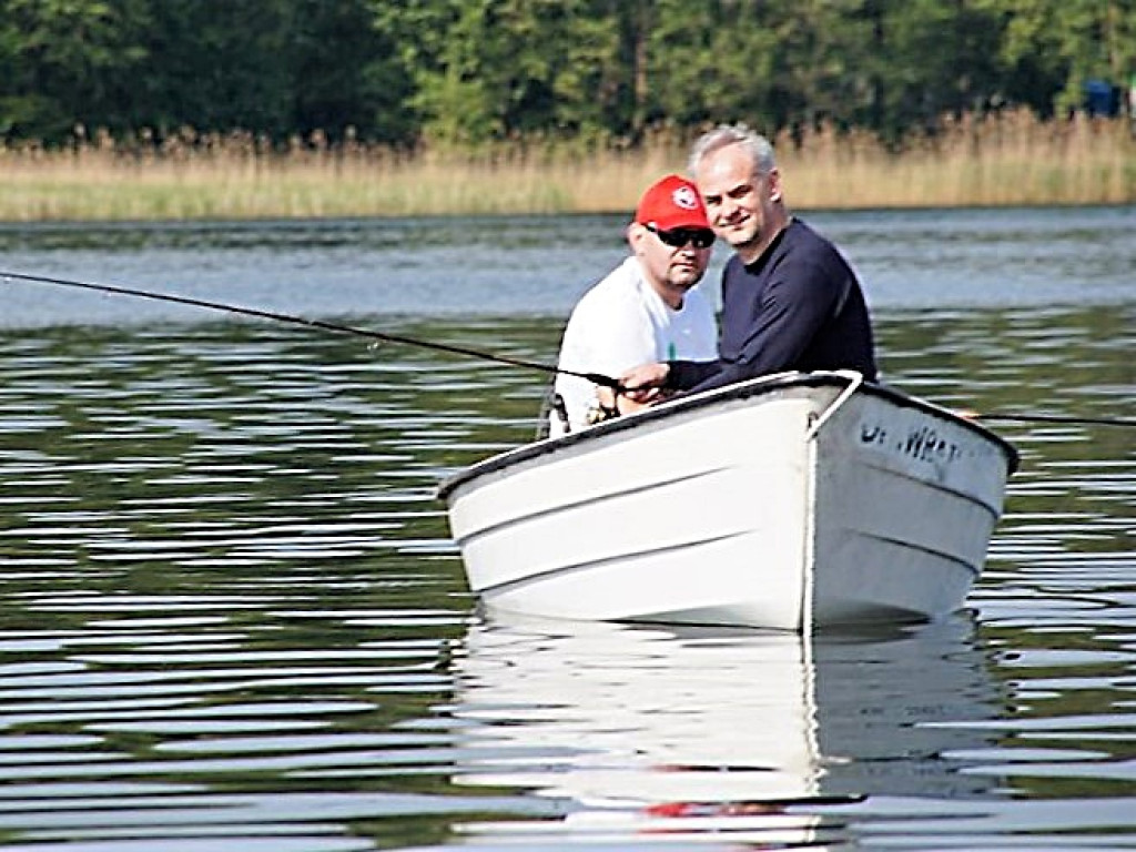 Rekordowe połowy szczupaków i okoni na jeziorze sławskim