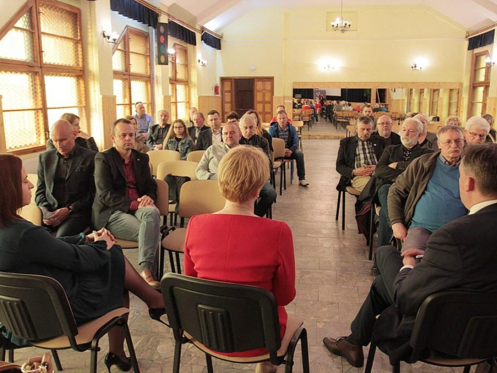 Mira Stachowiak-Różecka: Unia Europejska? Wspólne interesy i korzyści, ale i suwerenność kraju