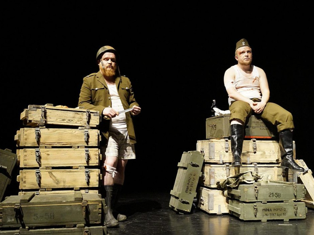 Kolejna premiera Teatru Jednego Mostu. Następna  będzie już na deskach teatru...