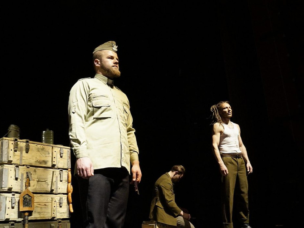 Kolejna premiera Teatru Jednego Mostu. Następna  będzie już na deskach teatru...