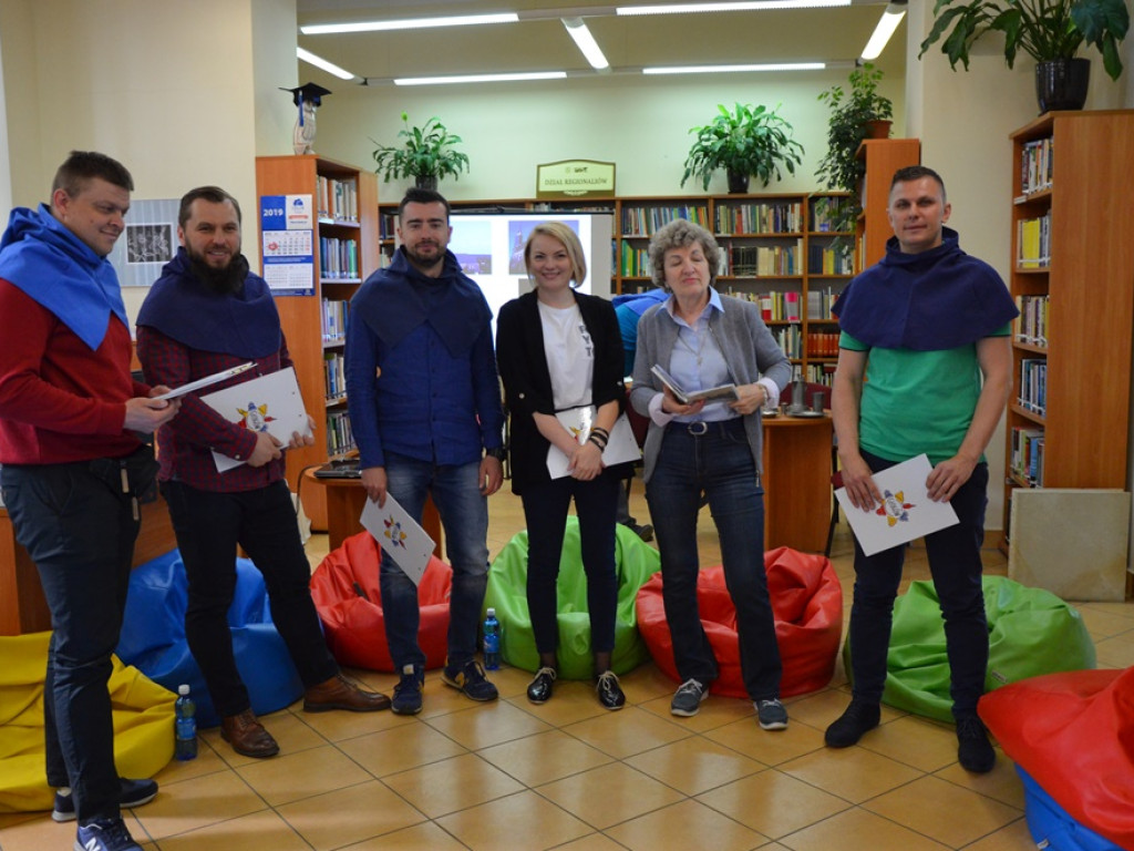 Lekcja historii o Głogowie. Radni czytali przedszkolakom legendy