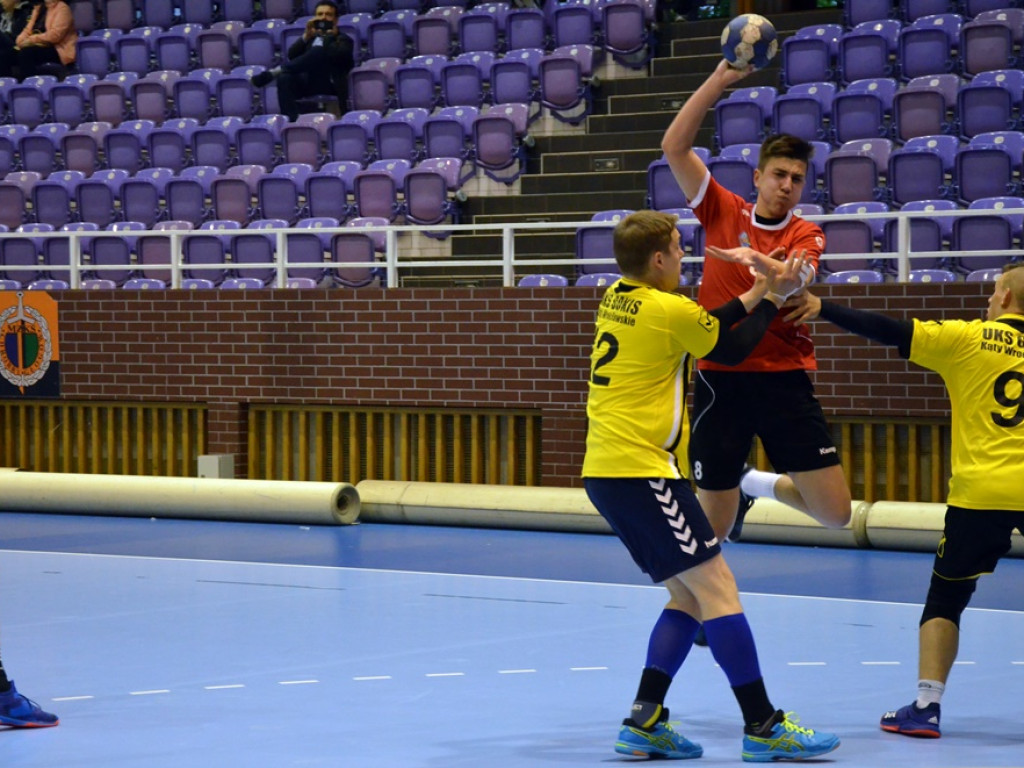 Chrobry liderem! Rezerwy gromiły na własnym parkiecie, ale świętować sukcesu jeszcze nie mogą