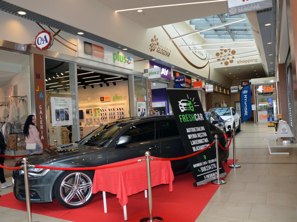 Targi Motoryzacyjne w Galerii Glogovia potrwają do soboty wieczorem. Warto tam zajrzeć!