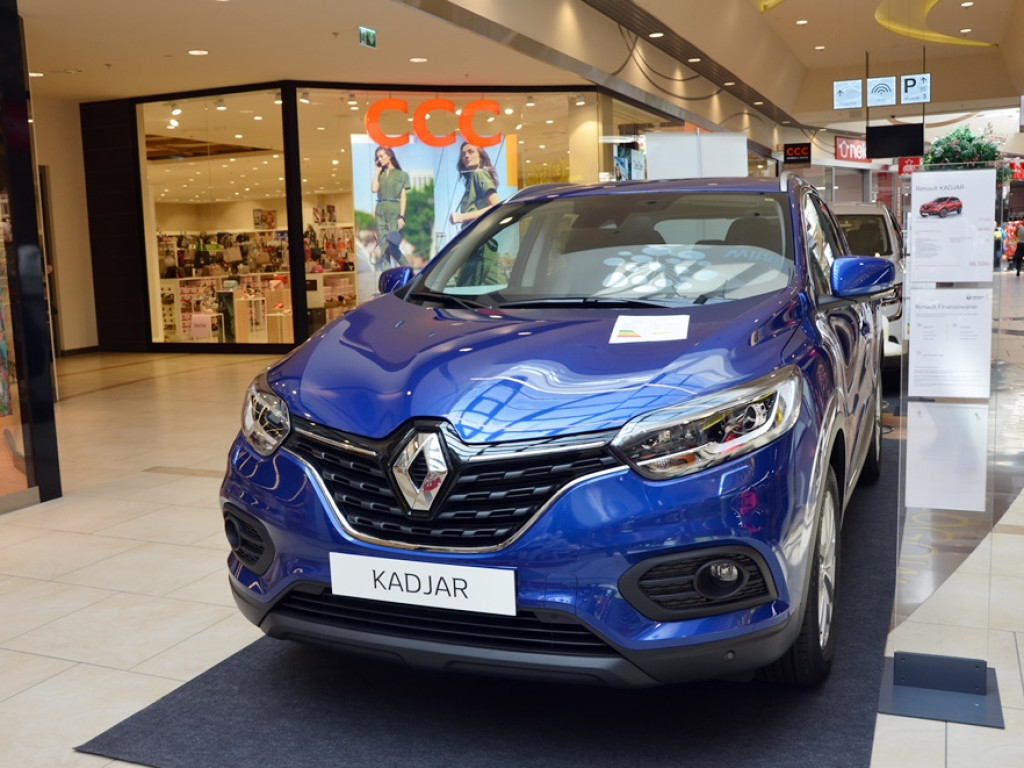 Targi Motoryzacyjne w Galerii Glogovia potrwają do soboty wieczorem. Warto tam zajrzeć!