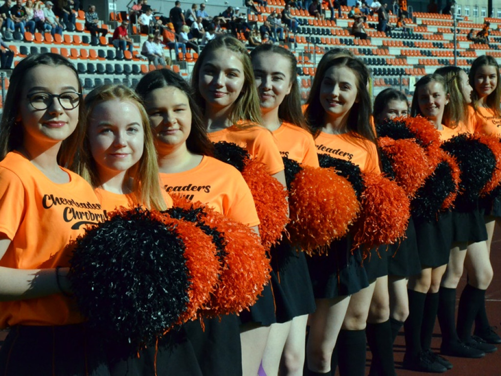 Kasia do tańca porywa nastolatki. Cheerleaderki Chrobrego Głogów są z nami od dwunastu lat!