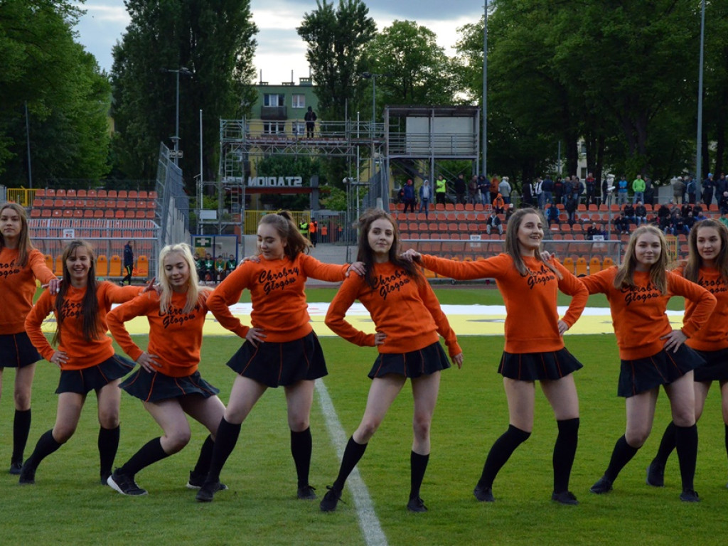 Kasia do tańca porywa nastolatki. Cheerleaderki Chrobrego Głogów są z nami od dwunastu lat!