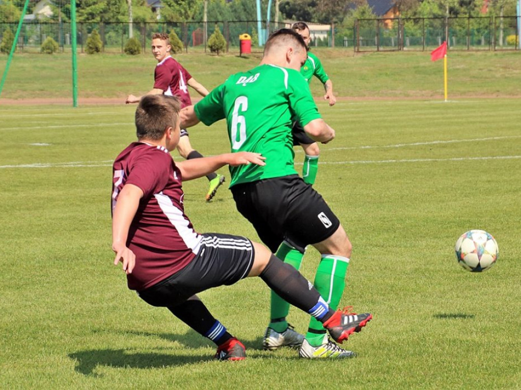 Trochę sobie postrzelali juniorzy - padło aż dziewięć bramek
