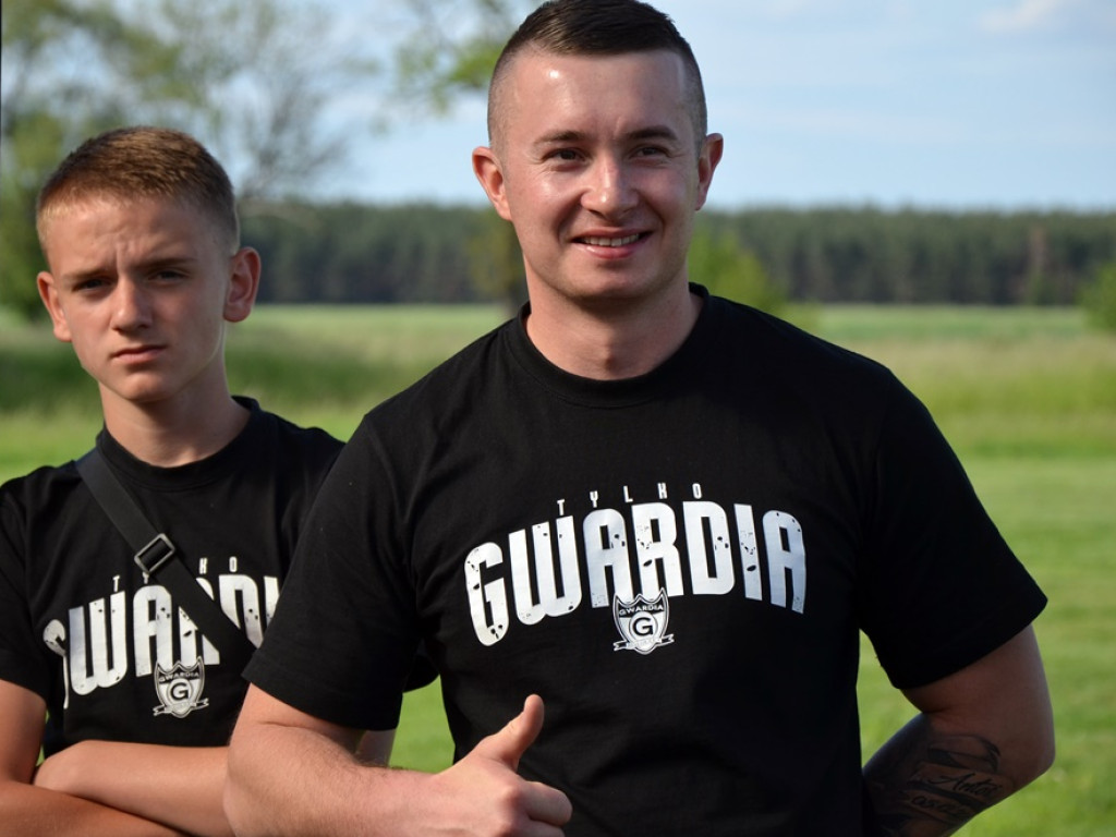 Gwardia zwycięża zgodnie z planem. I patrzy za siebie, bo w tabeli robi się ścisk