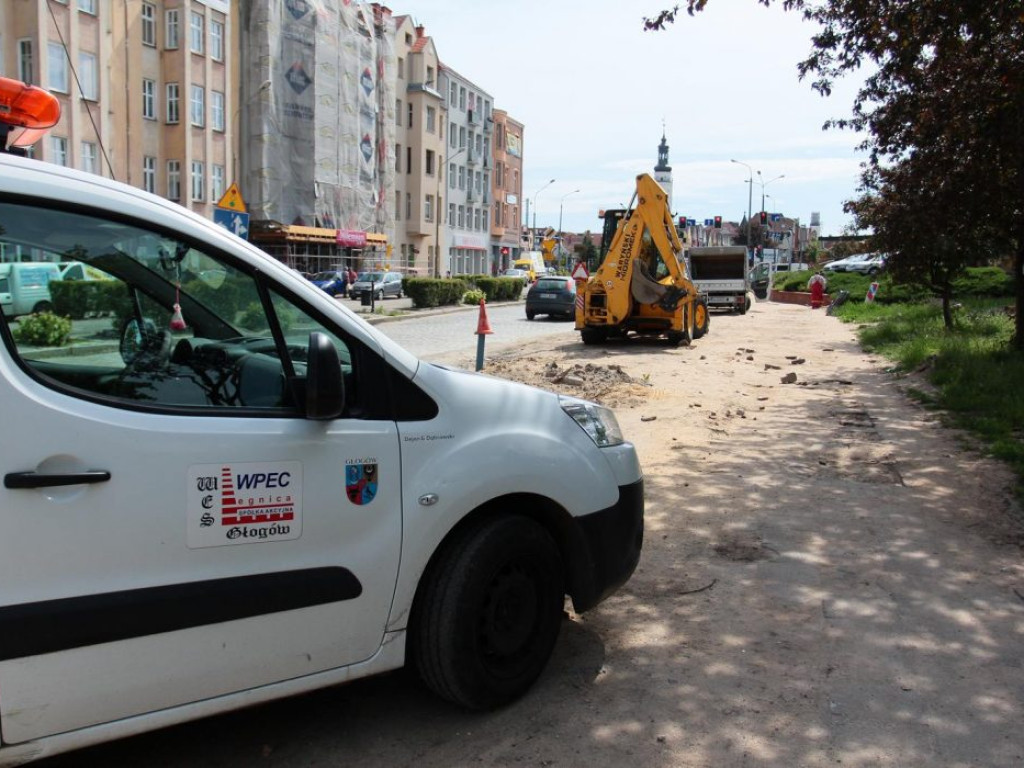 Aleja Wolności zamknięta. Nie będzie przejazdu. Trwa rozkopywanie kolejnego odcinka