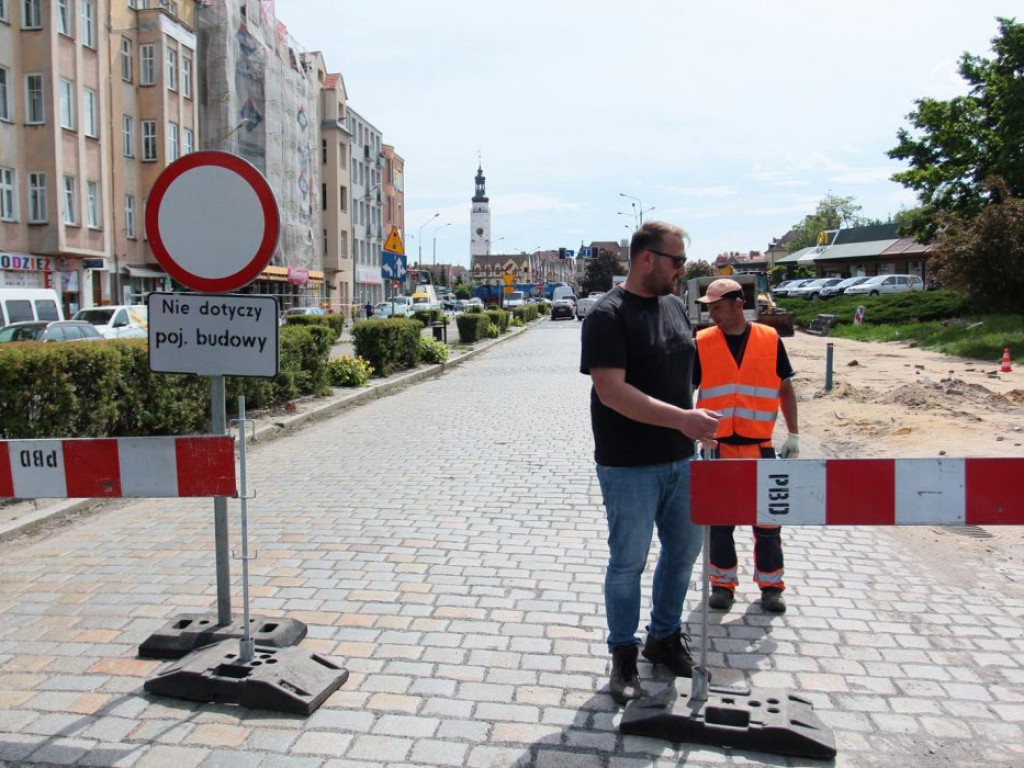 Aleja Wolności zamknięta. Nie będzie przejazdu. Trwa rozkopywanie kolejnego odcinka