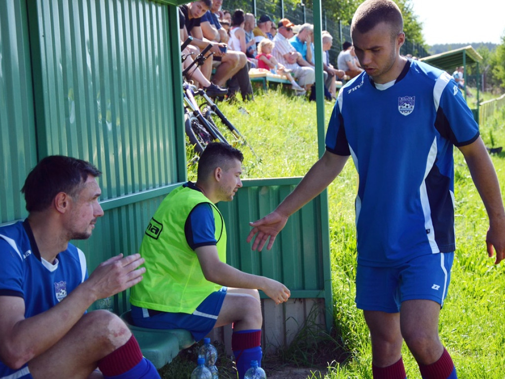 Dragon Jaczów drżał o wynik do samego końca, bo sędzia z boiska wyrzucił im bramkarza