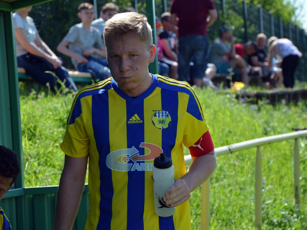 Dragon Jaczów drżał o wynik do samego końca, bo sędzia z boiska wyrzucił im bramkarza