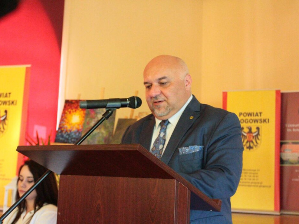 Specjaliści radzili, jak zapobiec fali samobójstw wśród dzieci