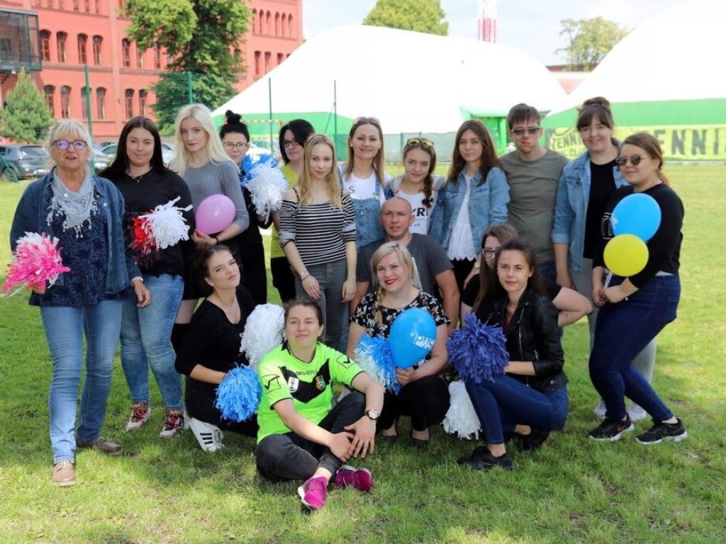 Studentki zorganizowały dla maluchów atrakcje z okazji Dnia Dziecka